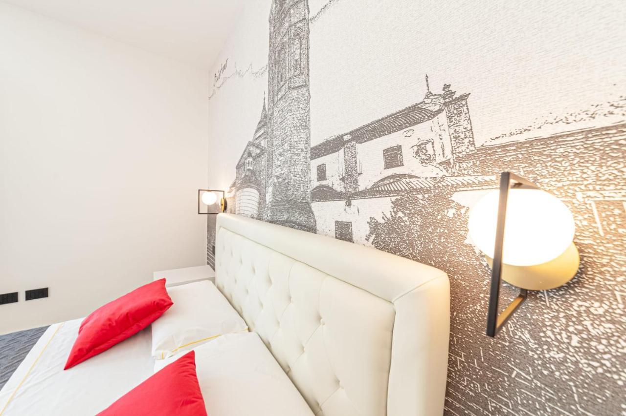 Eleonore Elegant Rooms Cagliari Exteriör bild