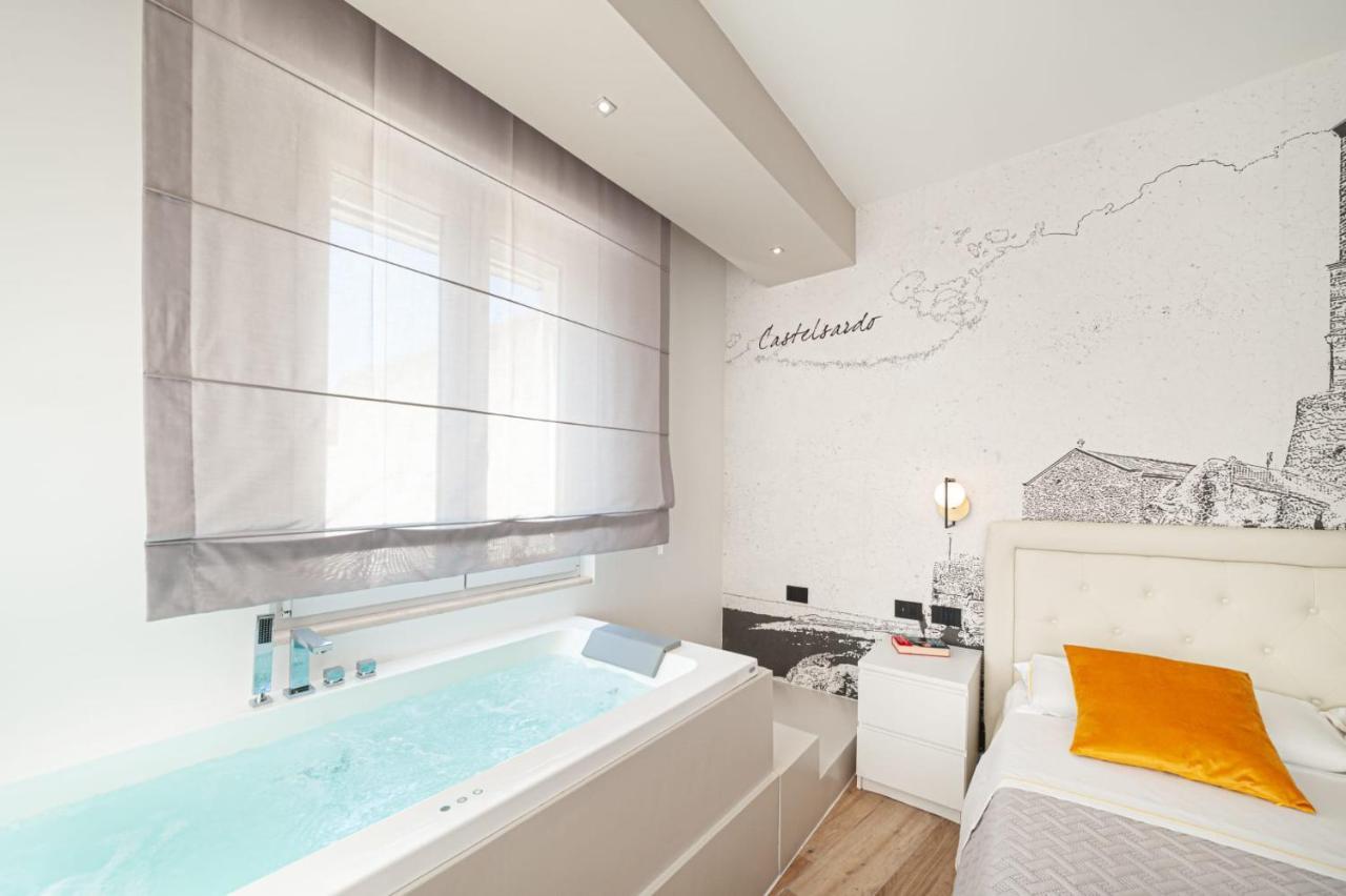 Eleonore Elegant Rooms Cagliari Exteriör bild
